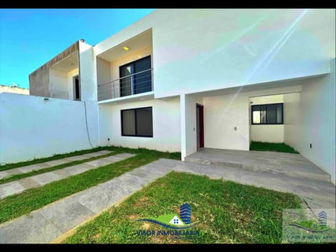 CASA EN VENTA EN SAN ANTONIO DE LA CAL