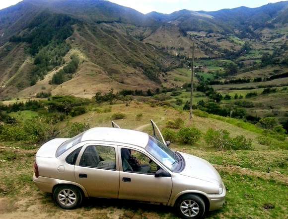 SE VENDE MOTIVO VIAJE en Otavalo (Cantón)