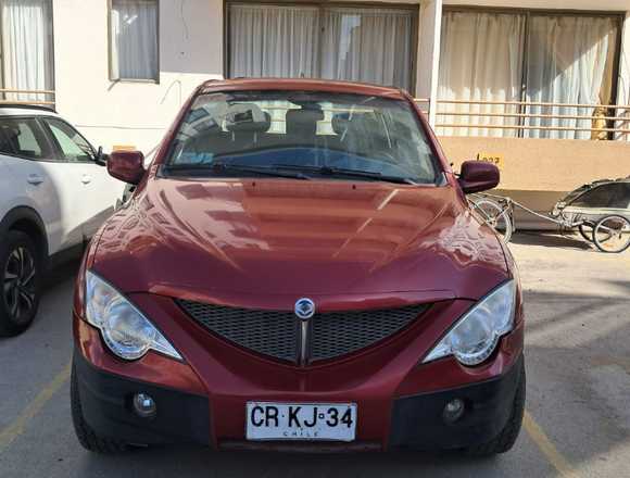 VENDO CAMIONETA SSANGYONG ACTYON SPORTS 4X4 2010 en Coquimbo (Comuna)