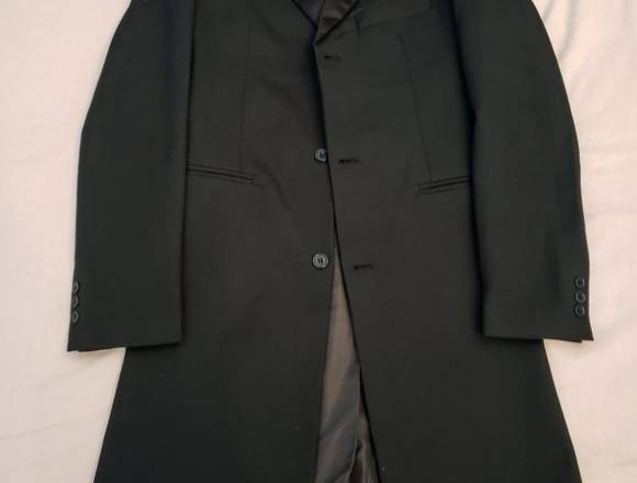 Traje acadêmico masculino seminovo (negociável) em Coimbra (Concelho)