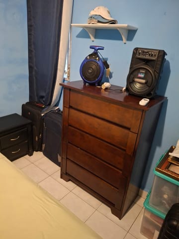 Cuarto Amoblado con Aire en Betania – Desde $300 (Servicios Incluidos)
