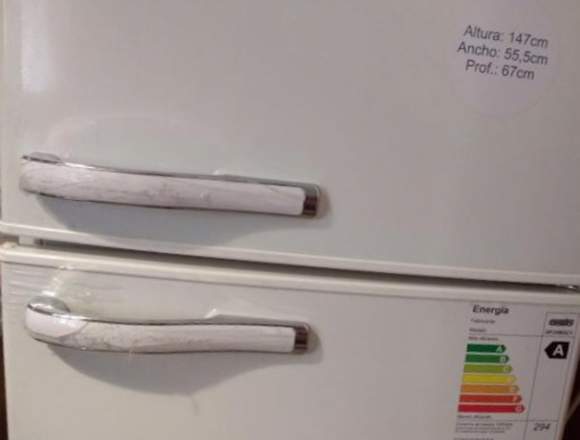 Heladera con Freezer Coventry