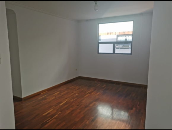 Alquilo Apartamento zona 14 La Villa en Ciudad de Guatemala (Municipio)