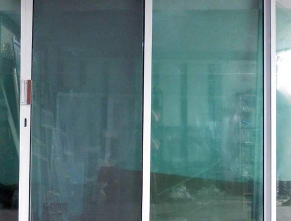Puertas corredizas de aluminio economicas en Mexicali (Municipio)