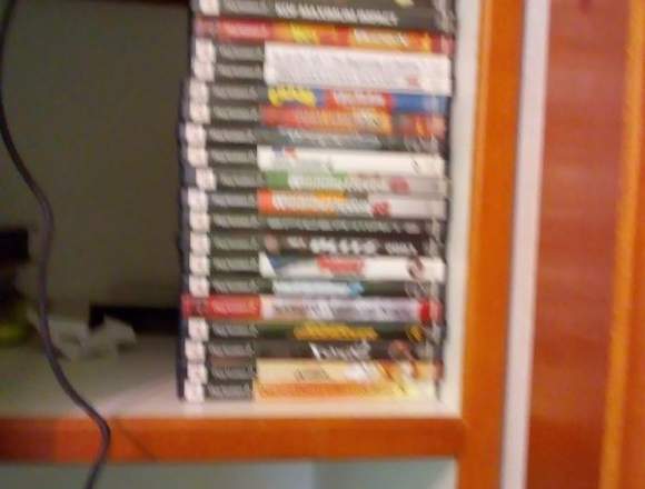 Se vende consola PlayStation 2 con juegos retro