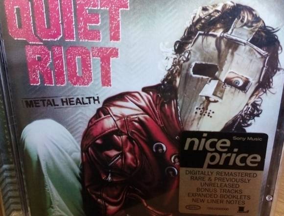 2 CDS DE QUIET RIOT