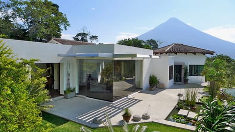 Casa en Club la Reunion en Alotenango (Municipio)
