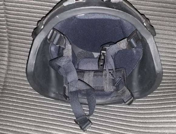 Helm- Während einer Krise in Mittenwald (Lokalität)