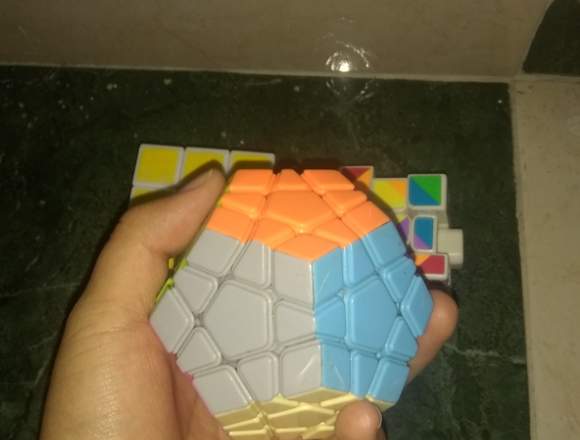 Pack De 3 Cubos: Megaminx, 3x3, 3x3 mirror Raimbow