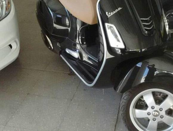Piaggio Vespa GTS 300 CC en Quilmes Oeste (Localidad)