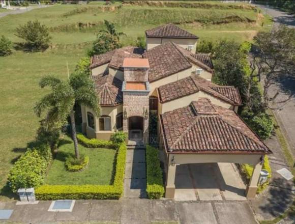 casa santa ana # 20 brasil en Santa Ana (Cantón)