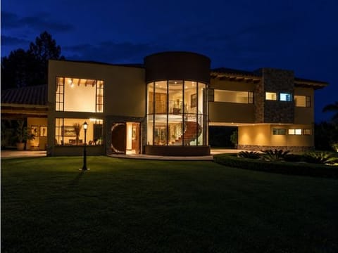 Casa campestre en Rionegro llano grande en alquiler