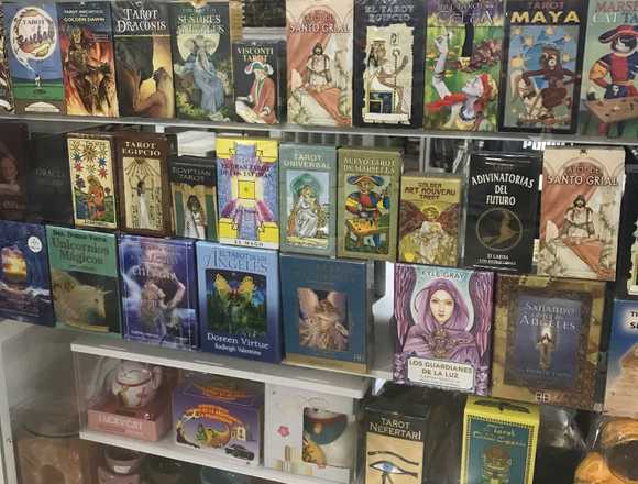 Se busca dependienta para tienda en Granada (Municipio)