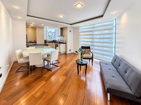 Republica del Salvador, En Renta Departamento Amoblado, 120 m2 en Quito (Cantón)