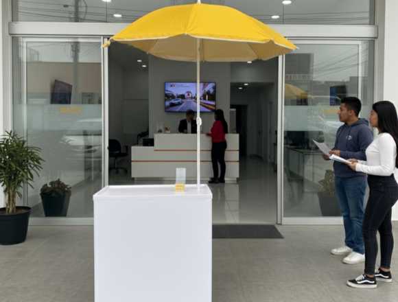 Módulo con Sombrilla Protege del Sol y la Lluvia en Lima (Lima 1) (Distrito)