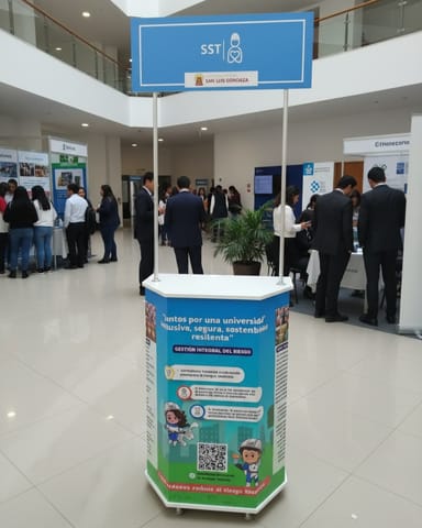 Modulo Publicitario Hexagonal para Ferias Eventos y Activaciones en Lima (Lima 1) (Distrito)