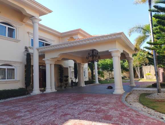 Vendo Mansion en Santo Domingo. 3 habs. 3 baños en Santo Domingo Oeste (Municipio)