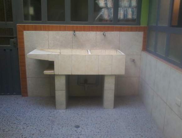 ALQUILO LOCAL EN CERRO COLORADO
