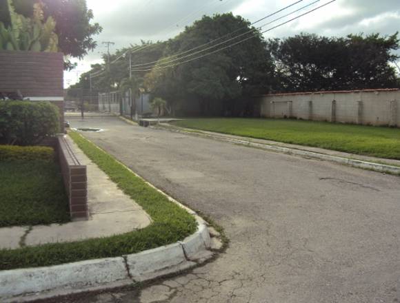 Alquilo Casa en Cabudare Urb La Ribereña en Palavecino (Municipio)