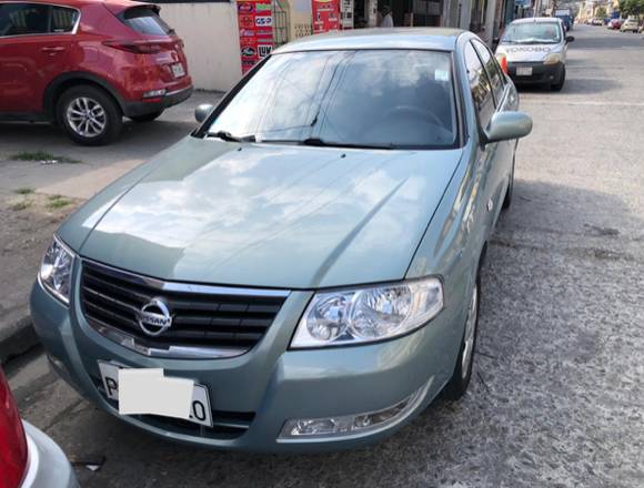 FLAMANTE NISSAN ALMERA en Guayaquil (Cantón)