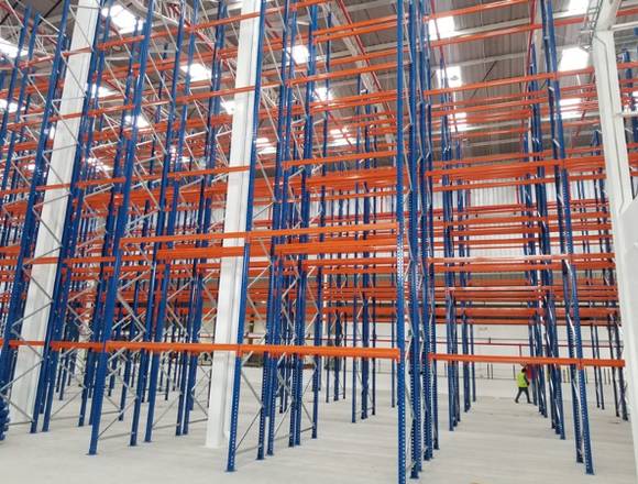 PERCHAS INDUSTRIALES PARA CARGA PESADA en Quito (Cantón)
