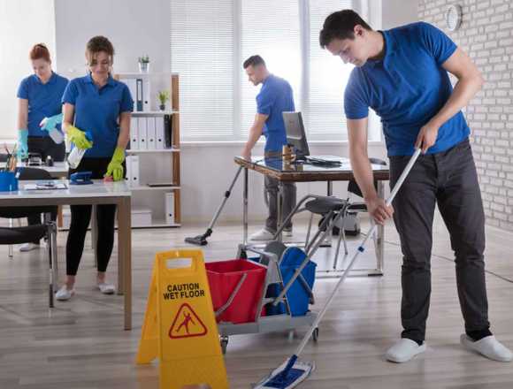 LIMPIEZA PROFESIONAL SE OFRECE EN SALOU TARRAGONA en Salou (Municipio)