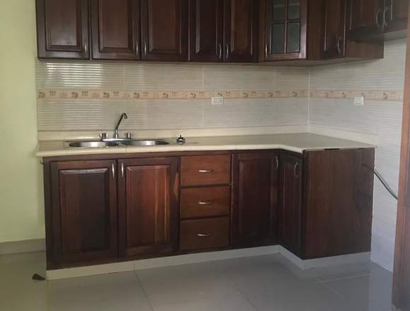 Casa en alquiler en autopista San Isidro en Santo Domingo Este (Municipio)