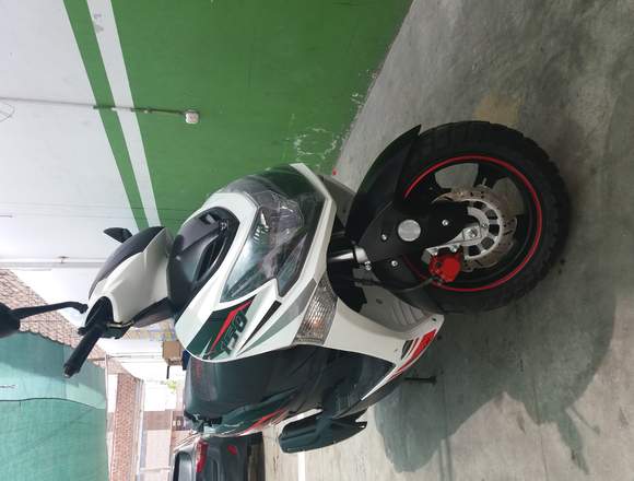 VENDO MOTO ZONGSHEN 150 AUTOMATICA