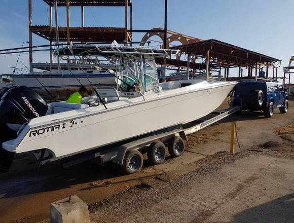 EN VENTA LANCHA COMMANDER DE 32.5 PIES. en Carirubana (Municipio)