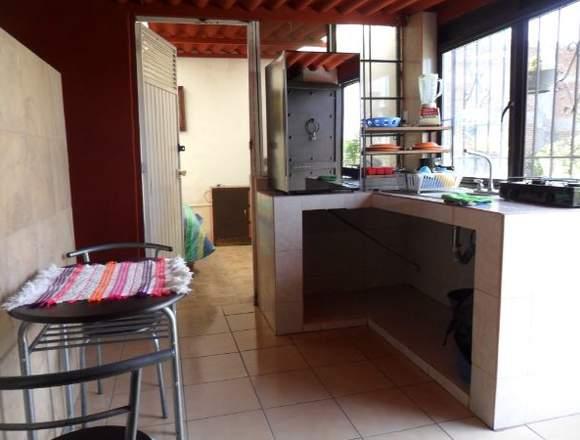 cabaña rustica amueblada cocineta y baño en León (Municipio)