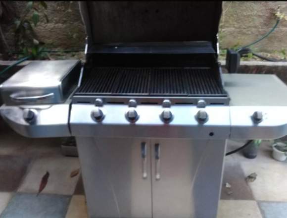 Parrillera Char-broil Tru-infrared Commercial 4 en Libertador (Municipio)
