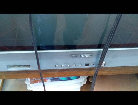 TELEVISOR USADO MARCA SAMSUNG