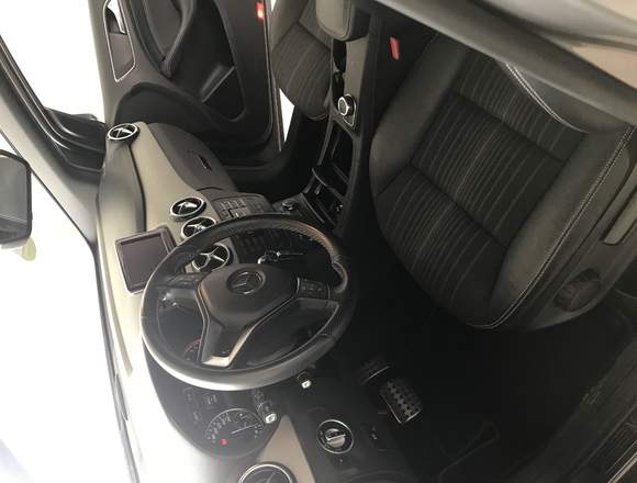 Vendo Mercedes Benz B180 en Naucalpan de Juárez (Municipio)