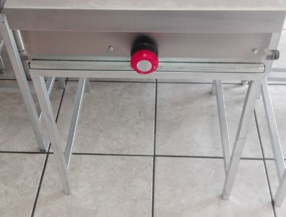 MUEBLES FABRICADOS EN ACERO INOXIDABLE