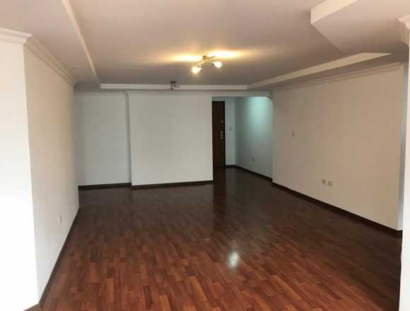 DEPARTAMENTO ALQUILO EN SURCO en Santiago de Surco (Lima 33) (Distrito)