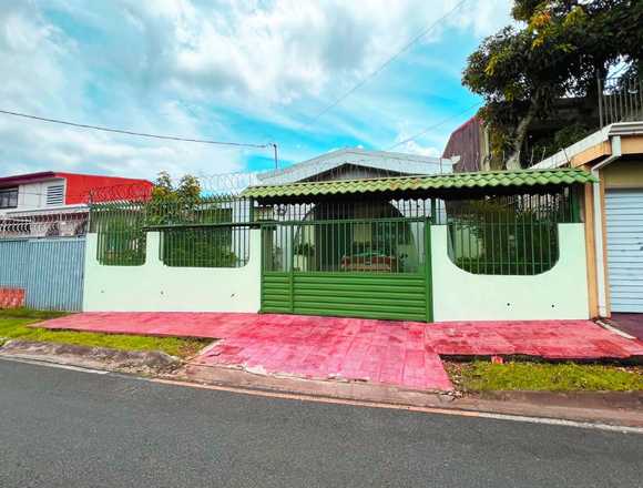 Venta de Casa + Mini Apto en Tibâs, SJ. 25-1867 en Tibás (Cantón)