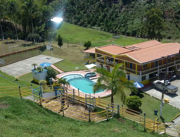 HOSPEDAJE EN FINCAS DE TURISMO EN RISARALDA