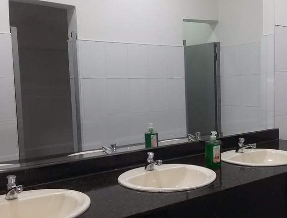 SALÓN PARA CONFERENCIAS EN EL CENTRO DE PEREIRA en Pereira (Municipio)