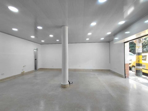 Local en Arriendo La Magnolia, Envigado en Envigado (Municipio)