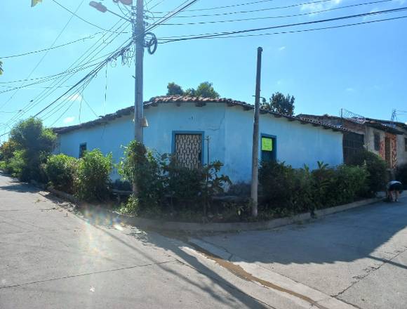casa de esquina en quezaltepeque en Quezaltepeque (Municipio)