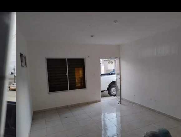 Tiene dos titulos aparte un solar y apartamentos en La Romana (Municipio)