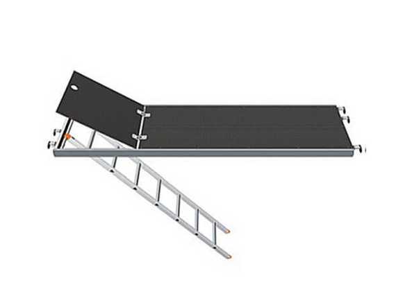 PLATAFORMA CON ESCALERILLA INTERNA