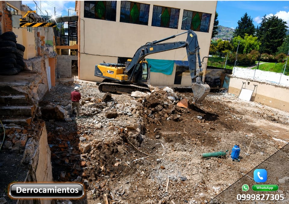 Alquiler de Excavadora, Derrocamientos, Desbanques, Excavación, Demoli en Quito (Cantón)