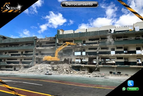 Derrocamiento, Demolición, Desbanques, Excavaciones, Zanjas, Plintos. en Quito (Cantón)