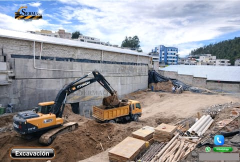 Alquiler de Maquinaria Pesada, Derrocamientos, Demolición, Desbanques.