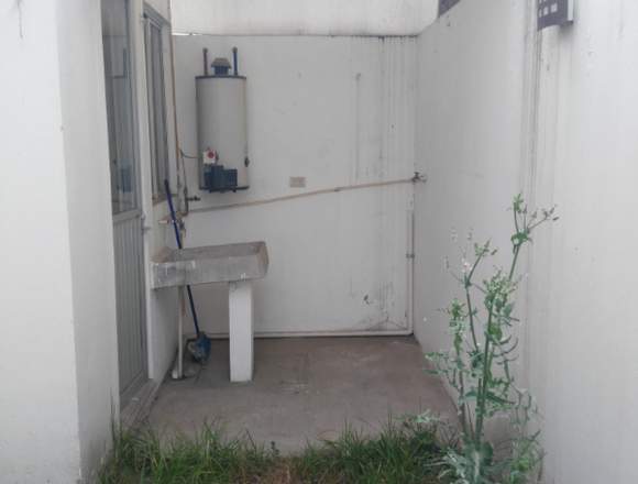 CASA EN RENTA AMPLIA 3 RECAMARAS PUEBLA en Cuautlancingo (Municipio)
