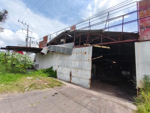 BODEGA EN VENTA 2000 M2 CARRETERA SAHUAYO/JIQUILPAN, MICHOACAN en Jiquilpan (Municipio)