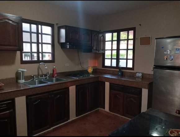 HERMOSA CASA FAMILIAR en Santiago (Distrito)