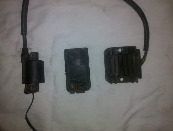 Vendo regulador,bobina y CDI Moto horse Empire. en Valencia (Municipio)