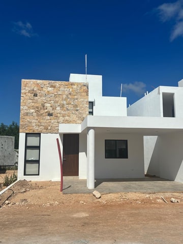 Casas en Venta en Privada residencial con alberca en Yucatán